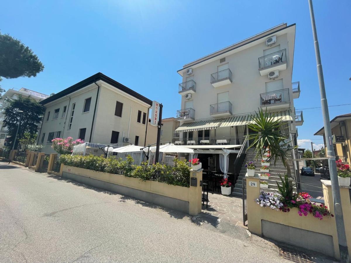 Hotel Moroni Rimini Eksteriør bilde